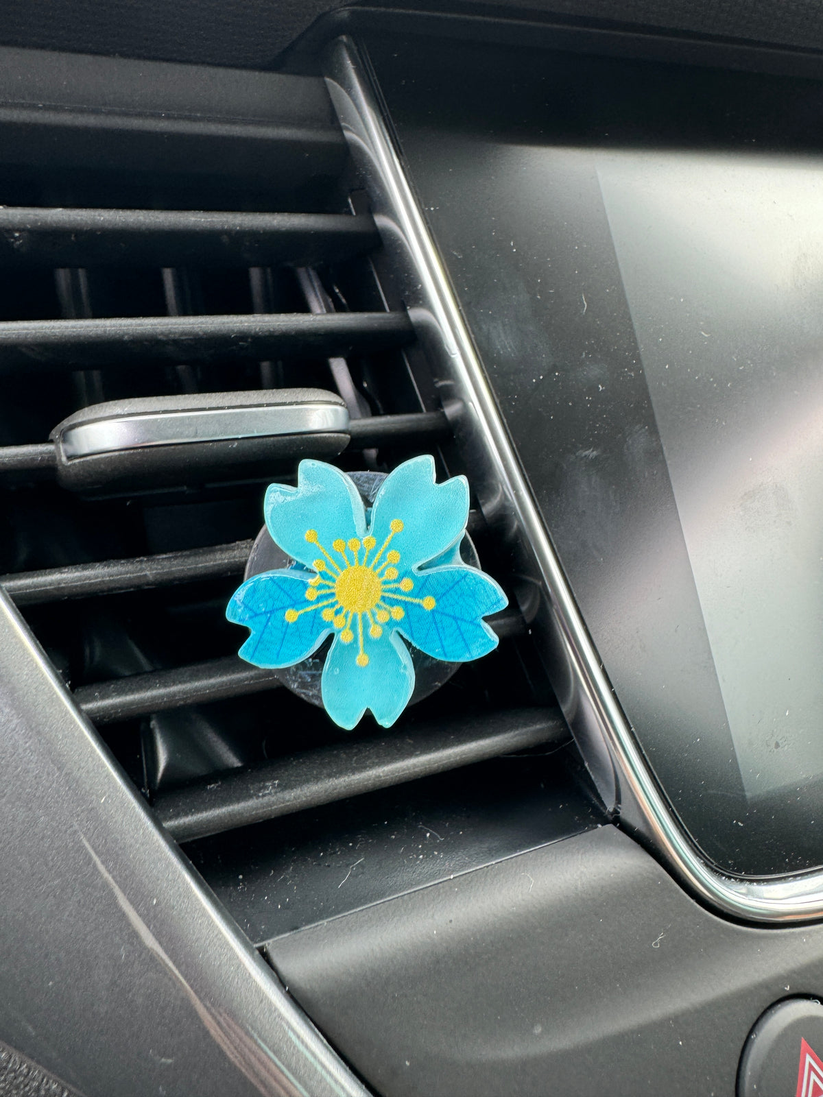 Cherry Blossom Vented Car Diffuser – Refillable Car Air Freshener