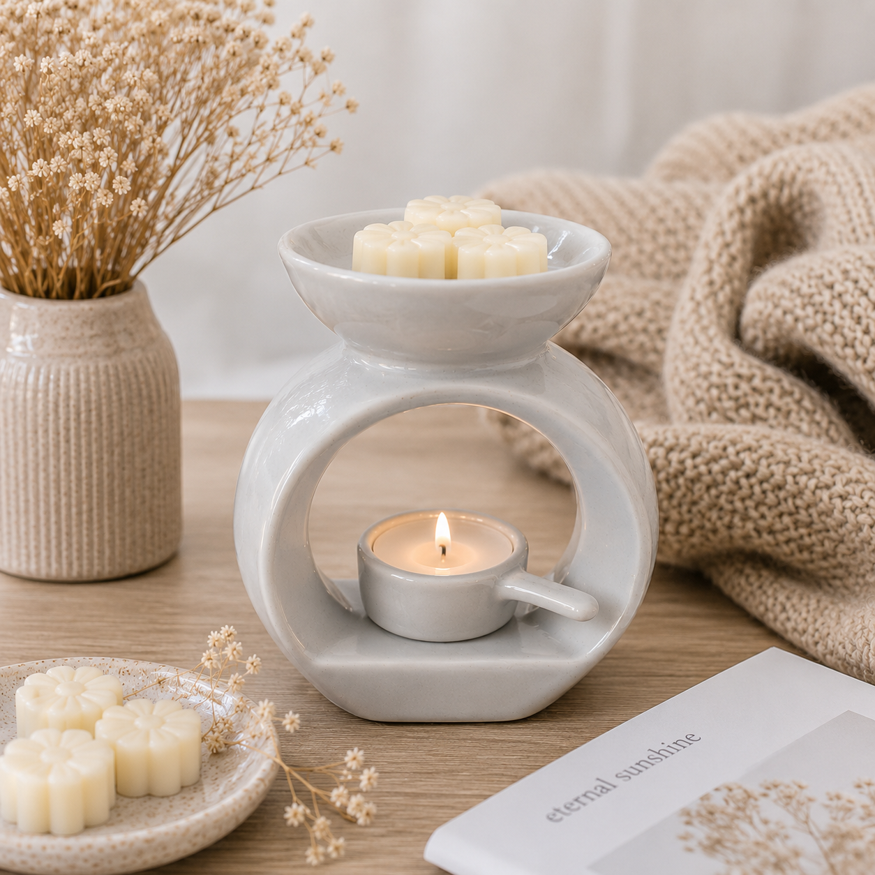 Stylish Wax Melter with Detachable Tea-light Pan